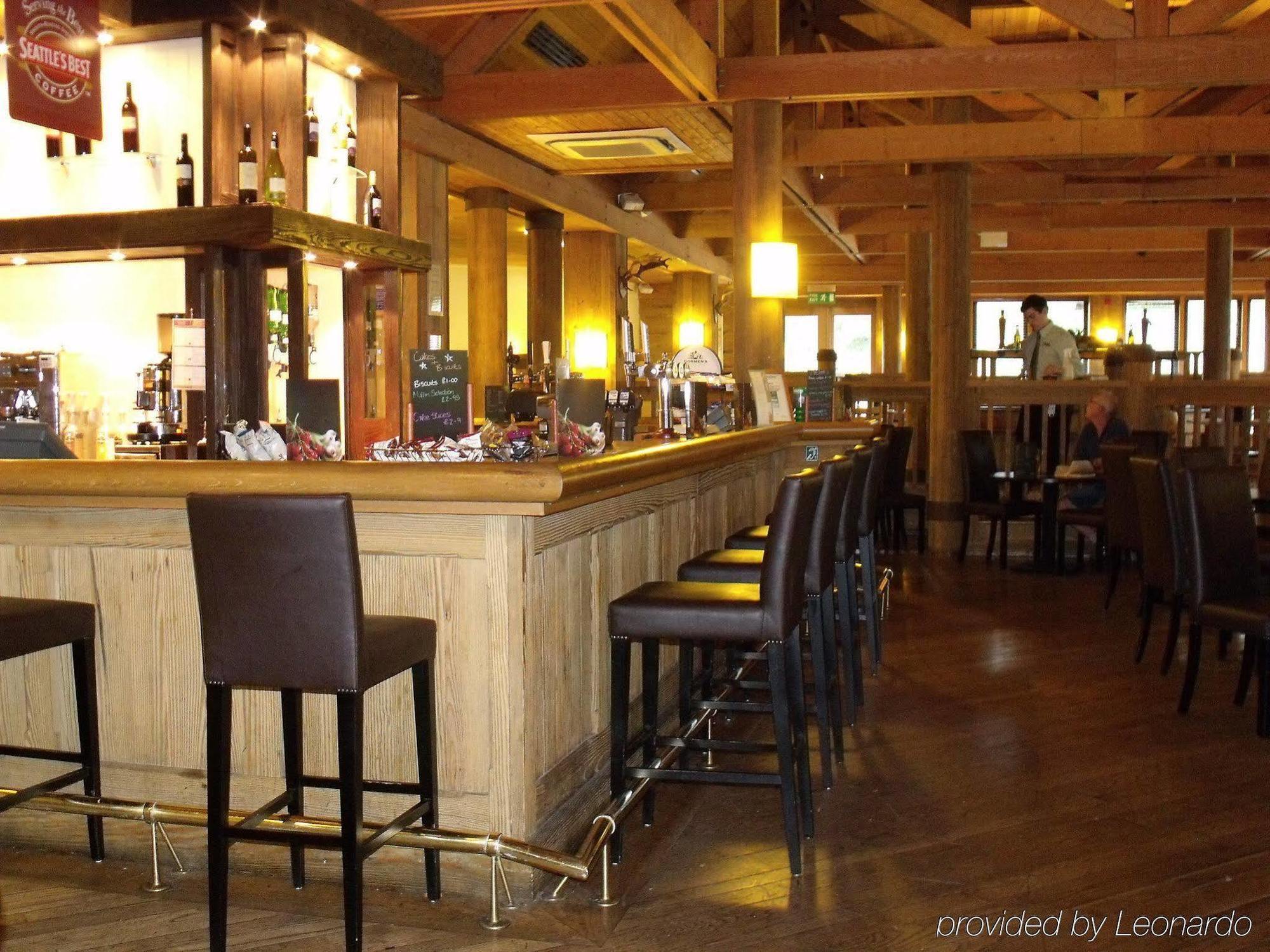Holiday Inn Colchester By Ihg Restaurant bilde